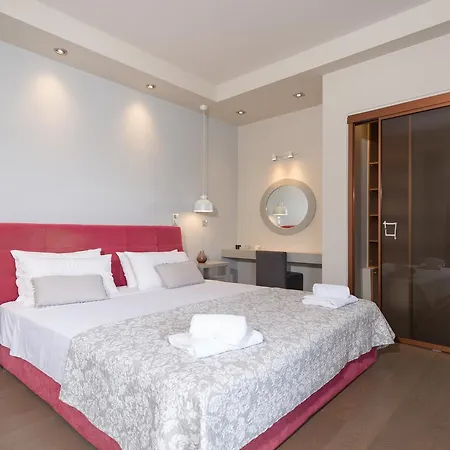 Corfu Luxury Kokkini * Kokkínion