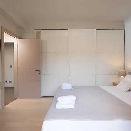 Corfu Luxury Kokkini Vila *