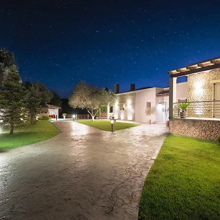 Corfu Luxury Kokkini Kokkínion